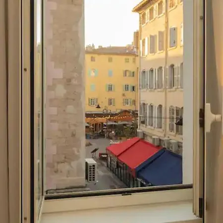 Designs Suites Vieux Port Marseilles Exterior foto