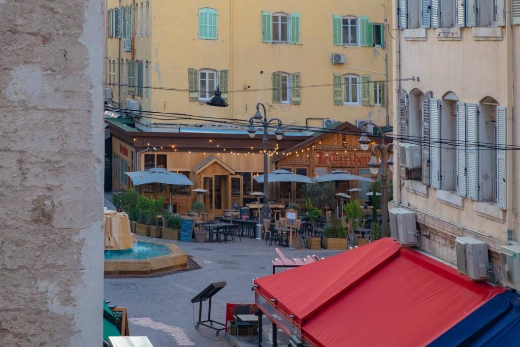 Designs Vieux Port Marseilles