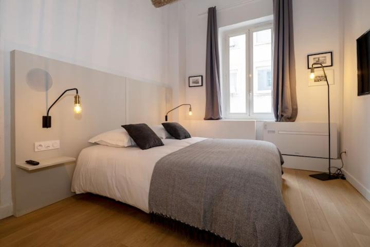 Apartment Designs Vieux Port *